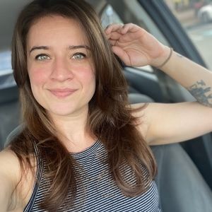 Meet your Posher, Hannah